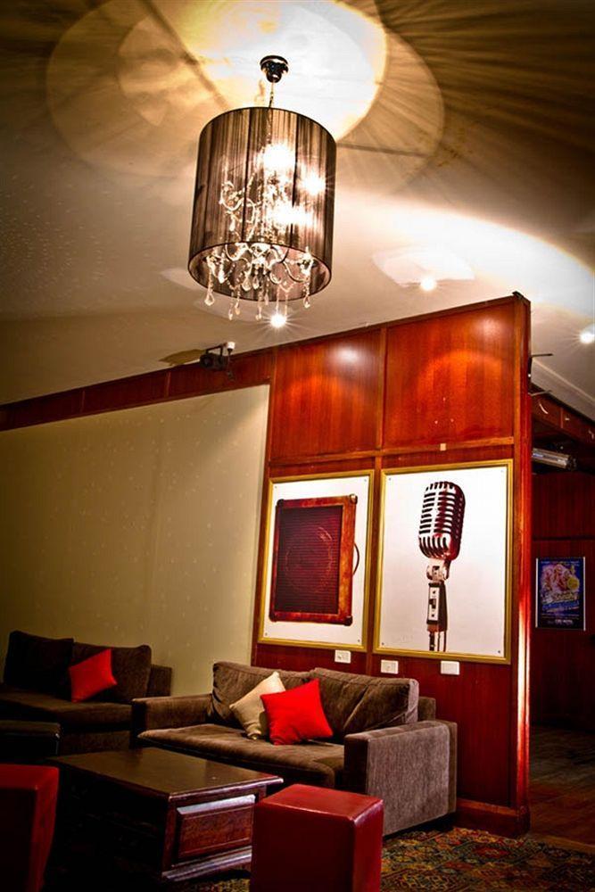 Cbd Hotel Ньюкасл Экстерьер фото